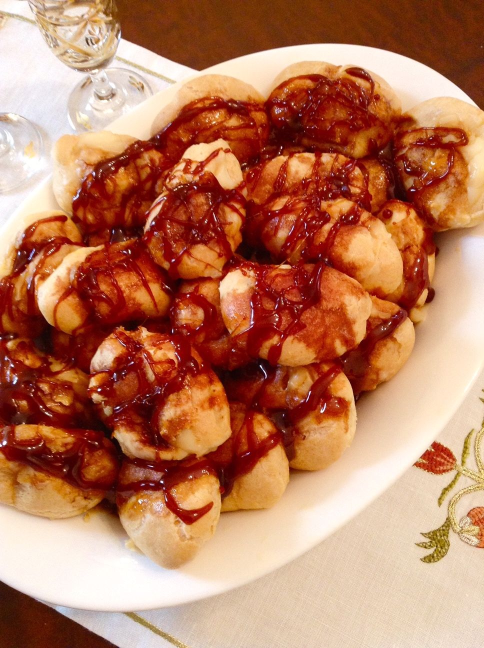 Karamelli Profiterol Karamelli Profiterol